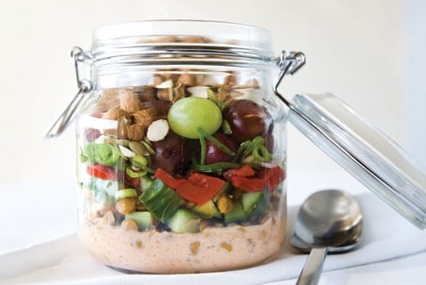Add Some Excitement to Your Lunchtime with Mason Jar Salads
